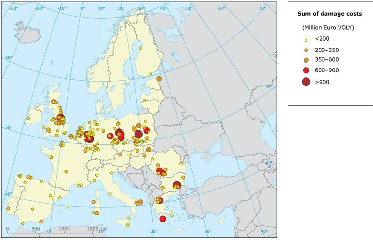 Locations of the 191 E-PRTR facilities that contributed 50 % of the total damage costs estimated in 2009