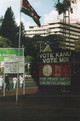 Peace unity and development. Centro di Nairobi, campagna elettorale del KANU. Foto di Carlo Cassinis, casco bianco 2003.