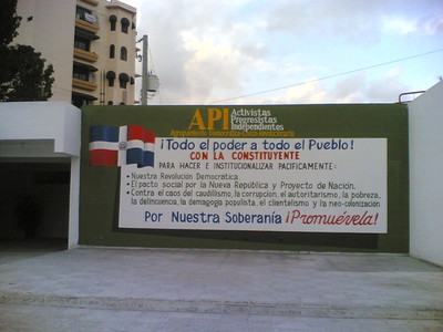 Murales sulla sede dell'API - Activistas Progresistas Independientes - Agrupamento democratico-civico-revolucionario.
