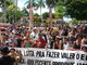 João Pessoa, Brasile. I manifestanti aspettano il governatore. Foto di Massimiliano Gipponi